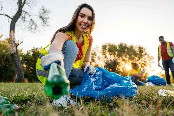 Commercial Cleanout Services in Vineyard, CA